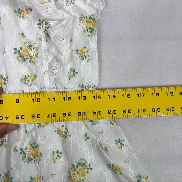 Girls Knit Works Yellow Rose Eyelet Floral Tiered A-Line Ruffled Dress Size 12 - Picture 4 of 16